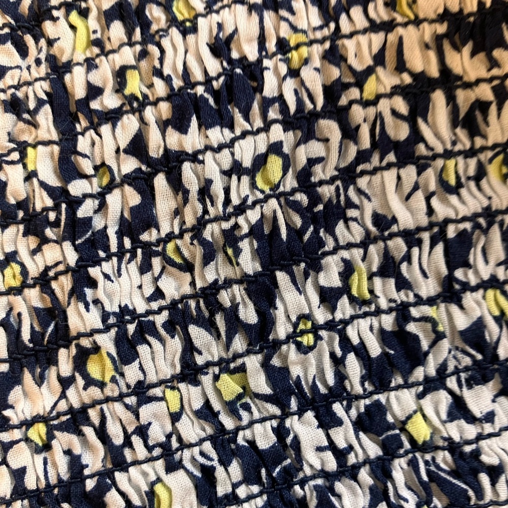 J. Crew Navy Floral Smocked Puff Sleeve Crop Top size S - Picture 11 of 12